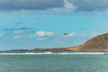 Cuatro países participan en ejercicios de desembarco frente a Las Canteras (Foto Antonio Rico)